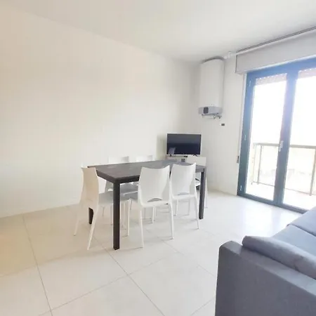 Appartamento Quito - Appena Ristrutturato - Dietro Piazza Mazzini *