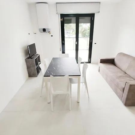 Quito - Dietro Piazza Mazzini - Immobil Relax 公寓 利多迪迪耶索洛
